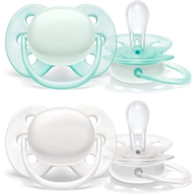 Image de Philips Avent SCF210/03 Lot de 2 tétines ultra douces, 0 à 6 mois, blanc arctique/vert