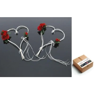 Image de Autoschmuck Décoration de voiture mariage avec 2 cœurs réalisés à partir roses et rotin (Rogue 2)