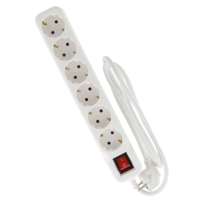 Image de Bloc multiprise ZENITECH 6 prises Schuko 16A Câble H05VV F 1,4m Interrupteur lumineux