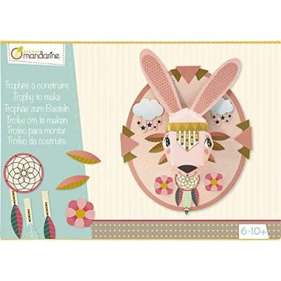 Image de Avenue Mandarine KC037C Boite créative TROPHÉE A CONSTRUIRE en CARTON À partir de 6 ans Thème LAPIN