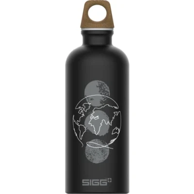Image de SIGG Gourde Aluminium Traveller MyPlanet Certifiée Neutre En CO2 Convient Aux Boissons Gazeuses Étanche &amp; Légère Sans BPA 0,6L / 1L