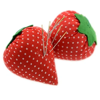 Image de Nuluxi Pelote à Epingles Coussin d&#039;Aiguilles Pour Épingles Fraise Aiguilles Poignet Mignon Forme Pincushions Artisanat Plaid Main Portable Bricolage Coudre 2 PCS