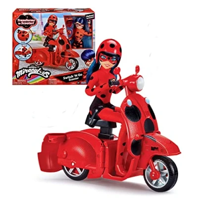 Image de Scooter Lucky Charm et sa poupée Lady Bug