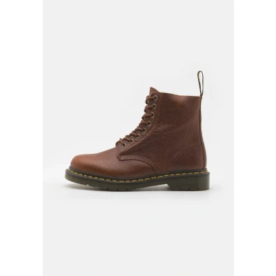 Image de Dr. Martens 1460 Pascal Unisex Bottines à lacets, Taille: 46, Cashew ambassador Cuir