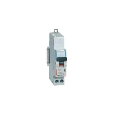 Image de 406786 Disjoncteur phase neutre 1P+N 32A Courbe C 4.5/6kA Bornes AUTO 1 module Legrand DNX3