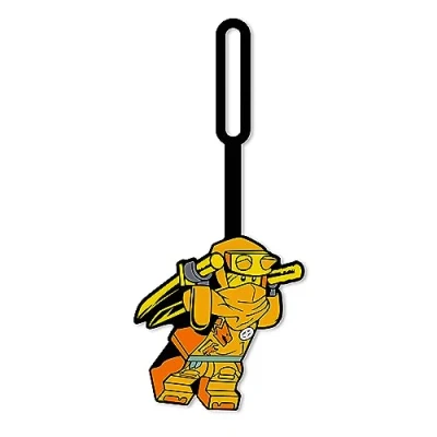 Image de Lego Ninjago 53341 Étiquette de bagage en silicone non toxique et inodore avec surface inscriptible au dos pour identification d&#039;identification. Dimensions : env. 16,5 cm