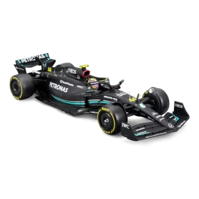 Image de Bburago 1/24 Racing MB AMG W14 E Performance avec Casque #Hamilton la nouveauté 2024 Qui célèbre Vitesse et Le Style précision. Une réplique incontournable pour Les passionnés de Course