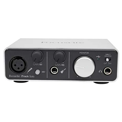 Image de interface audio Focusrite iTrack Solo pour Mac, PC et iPad USB servant à enregistrer, streamer podcaster, avec une XLR entrée ligne; livrée des logiciels professionnels