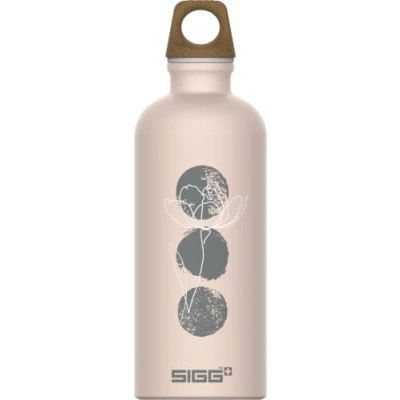 Image de SIGG Gourde Aluminium Traveller MyPlanet Certifiée Neutre En CO2 Convient Aux Boissons Gazeuses Étanche &amp; Légère Sans BPA 0,6L / 1L