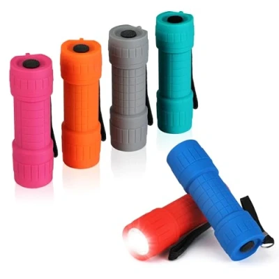 Image de EverBrite Jeu de Lampe Poche LED 6 Pièces, Torche avec Poignée Antidérapante pour Travail Cyclisme Camping Lecture Promenade Randonnée, x AAA Piles Incluses