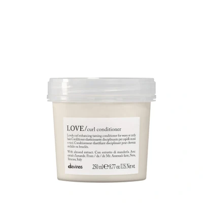 Image de Davines Shampooing Soin essentiel cheveux Activateur de boucles Après 250 ml Pour bouclés