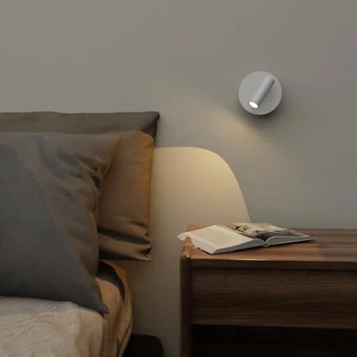 Image de CGC Lighting Applique murale de chevet à tête réglable, rechargeable, magnétique, LED, lecture USB (Blanc)