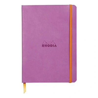 Image de RHODIA 117461C Carnet Souple Lilas A5 14,8 x 21 cm Pointillés Dot 160 pages Papier Clairefontaine Ivoire 90 g/m² Marque Page, Fermeture Élastique Simili Cuir Collection Rhodiarama