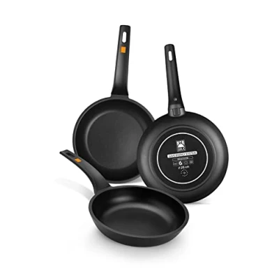 Image de BRA Efficient Set 3 Poêles 20 24 28 cm, Fonte d’Aluminium avec Revêtement Antiadhésif Teflon Platinum Plus sans PFOA, Compatible Tous Feux Dont Induction, Noir