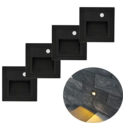Image de Arote Lot de 4，3W LED Applique encastré murale Carré avec Détecteur Mouvement IP65 Étanche Blanc chaud Lumière Nuit Induction Lumières d&#039;escalier marche Aluminium, noir