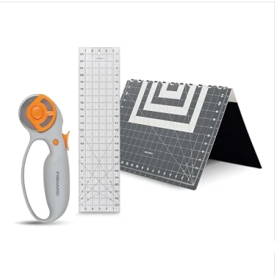 Image de Fiskars Ensemble rotatif de couture, acrylique, blanc/gris