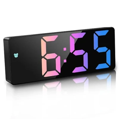 Image de JQGO Réveil Numérique, 6,7&quot; LED Horlogue Digitale de Chevet Matin, Activation vocale/Non Ticking/Snooze/Température/Datetime Luminosité Réglable pour Enfants Adultes, Coloré