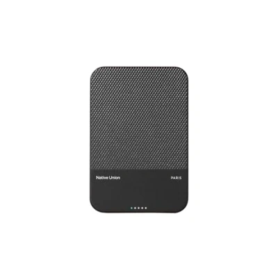 Image de Native Union (Re) Classic Power Bank Chargeur Portable magnétique Compatible MagSafe 5000mAh 15W Câble USB C Inclus pour iPhone 16, 16 Plus, Pro, Pro Max, AirPods et Plus Encore (Noir)