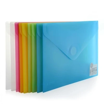 Image de Dossier sur fermeture Velcro Format A5/Quartilla REF 904 Couleurs classiques translucides avec finition Soft Touch by Office Box