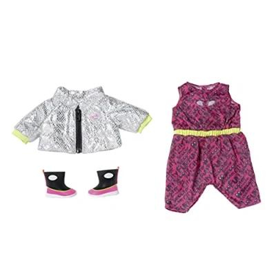 Image de Baby Born City Deluxe Tenue de Scooter 43 cm pour Les Petites Mains, Jeu créatif, développe l’empathie &amp; aptitudes sociales, 3 Ans + Contient 1 Combinaison, Veste des Bottes, Uni, 830215