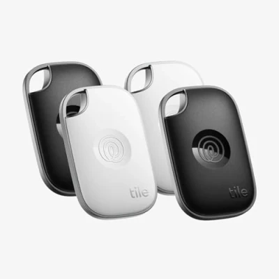 Image de Tile by Life360 Pro (2024) Tracker Bluetooth puissant, détecteur de clés et localisateur d&#039;objets pour clés, sacs &amp; autres. Compatible avec iOS Android. téléphone. Lot 4 (Noir/Blanc)