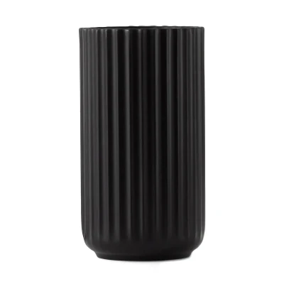 Image de Lyngby Porcelæn Vase H15.5 cm Design Classique Intemporel, Noir