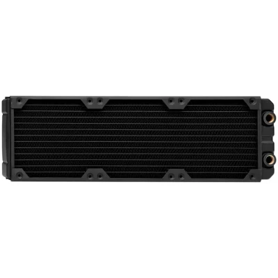 Image de Corsair Hydro X Series, XR7 Radiateur de 360 mm (Triples Fixations Ventilateur 120 mm, Installation Facile, Construction en Cuivre Premium, Guides Vis Inclus) Noir