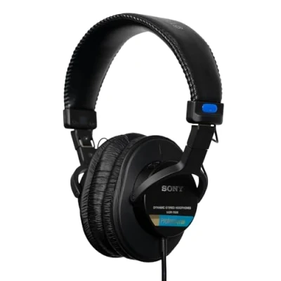 Image de Sony MDR 7506, casque d&#039;écoute studio fermé filaire, gamme de fréquences 10Hz à 20kHz, idéal pour l&#039;enregistrement et le mixage en studio, 63 Ohm, design léger pliable (227g), noir
