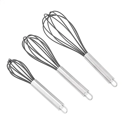 Image de Amazon Basics Ensemble de fouets en acier inoxydable et silicone antiadhésif 20,3 cm 25,4 30,5 Lot 3, Noir (Anciennement marque AmazonCommercial)