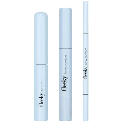 Image de Fleeky Brow Fix, Pomade &amp; Micropen 3 en 1 Forme parfaite de remplissage et définition pour des résultats naturels résistants à l&#039;essuyage (marron foncé)