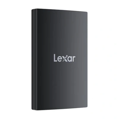 Image de Lexar Armor 700 SSD Portable 4To, jusqu&#039;à 2000 Mo/s en Lecture et écriture USB 3.2 Gen 2x2, Externe IP66 résistant à l&#039;eau Poussière, Compatible avec Mac/PC, iPhone 15 Pro(LAR700X004T RNBNG)