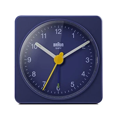 Image de Braun Réveil analogique de Voyage Classique, Taille compacte, Mouvement à Quartz Silencieux, bip l’Alarme en Crescendo, Bleu, modèle BC02BL.