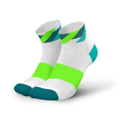 Image de INCYLENCE 1 paire de chaussettes course courtes pour homme et femme avec légère compression, Loops Short blanc/vert, 35 38