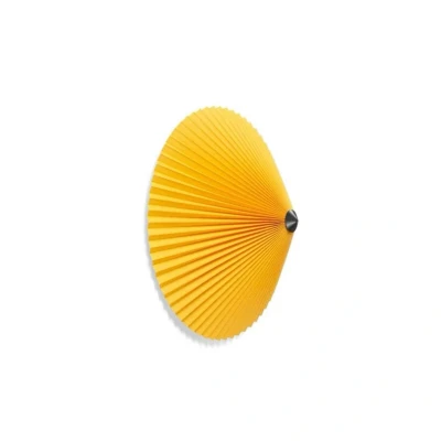 Image de HAY Matin Flush Mount 500 plafonnier jaune