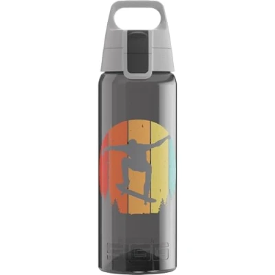 Image de SIGG Gourde Tritan Total Color ONE Skate Convient pour les boissons gazeuses Passe au lave vaisselle Anti fuite Légère Sans BPA Gris Love 0,6 l