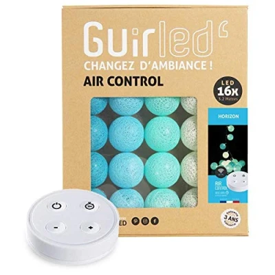 Image de GuirLED Guirlande lumineuse boules coton LED USB Télécommande sans fil Veilleuse bébé 2h Adaptateur secteur double 2A inclus 4 intensités 16 1.6m Horizon