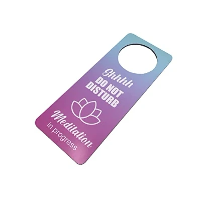 Image de Meditation In Progress, Do Not Disturb, Panneau de porte Yoga, Relaxation, exercice, classe, enseignant, cadeau, fleur lotus, fabriqué en composite d&#039;aluminium robuste 3 mm