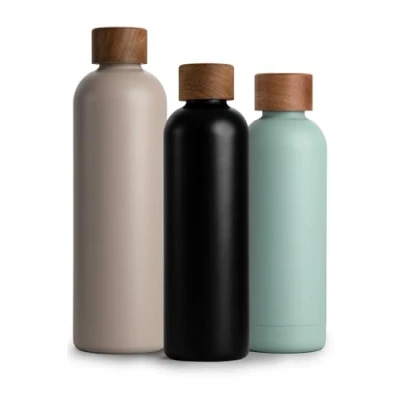 Image de T&amp;N Bouteille Isotherme d’eau 750ml en acier inoxydable avec bouchon bois d&#039;acacia, Gourde Inox 0,75l, conserve le froid à 29h, la chaleur 14h, étanche pour boissons gazeuses