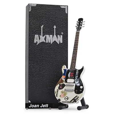 Image de Axman Joan Jett Réplique de guitare miniature Cadeaux musique Ornement fait à la main Échelle 1/4 Comprend une boîte présentation, étiquette nom et un support