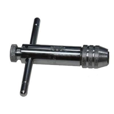 Image de FACOM Porte Outils à Cliquet 830A.10 Clé Taraud M12 Poignée Résistante en T Tourne Gauche Finition Acier Chromé Convient un Usage Professionnel