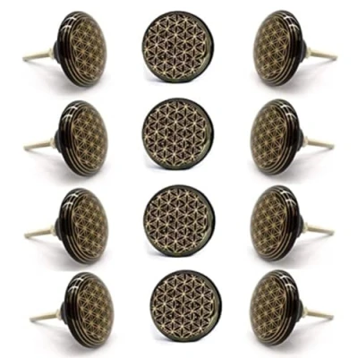 Image de Jeu de 8 Poignées céramique blanc avec des détails dorés, peint à la main. Tireurs main pour armoires, tiroirs et confortables. classiques 40 mm diamètre.