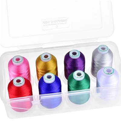 Image de New brothread 15 Options 8 Bobines à Encliqueter de 1000m Chaque Polyester Machine Fil broder avec Boîte Stockage en Plastique Transparent pour Broderie &amp; Matelassage Christmas Colour