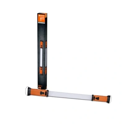 Image de LEDVANCE Worklight Barre lumineuse à LED 20W avec batterie rechargeable, 4000K cool white, 800 lumen, lampe d&#039;atelier utilisable de manière flexible grâce la tête pivotante, IP44