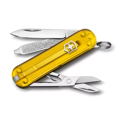 Image de Victorinox, Classic SD, Couteau de Poche Suisse, Multifonction, Léger, 7 Fonctions, Petite lame, Lime à ongles, Tournevis 2,5 mm