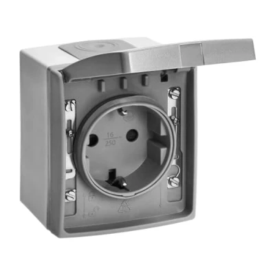 Image de Miratic Prise Exterieure Etanche en Saillie Version Schuko Classe d&#039;Etanchéité Elevée IP55 Gris Graphite Avec Rabat de Protection Allemande la