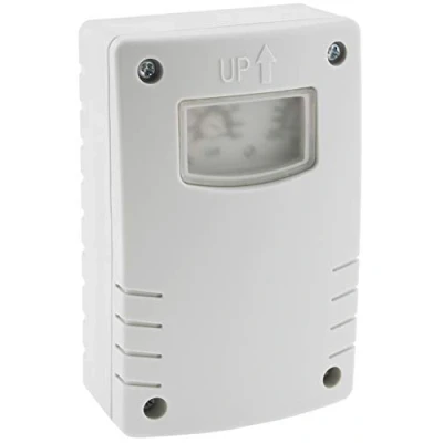 Image de ChiliTec Interrupteur crépusculaire pour extérieur IP54 Capteur réglable 230 V / 10 A Temps de commutation Résistant aux intempéries 70 x 108 40 mm