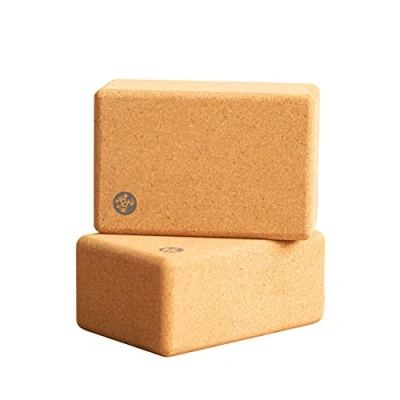 Image de Manduka Cork Yoga Block 2 Pack, Resilient Material, Portable Fit &amp; Easy to Grip, Comfortable Contoured Edges