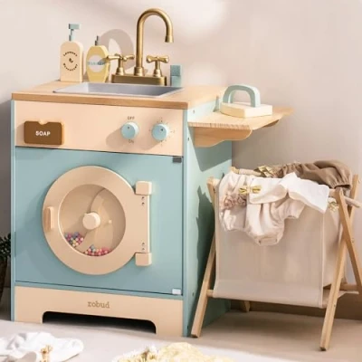 Image de ROBUD Machine à Laver en Bois pour Enfants avec Panier Linge, Planche Repasser, détergent et Plus Encore. Convient aux partir de 3 Ans.