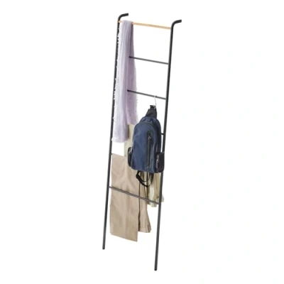 Image de Yamazaki 2813 Tower Support d&#039;échelle penchée, Noir, Acier/Bois, Minimaliste, 45 x 24 160 c m