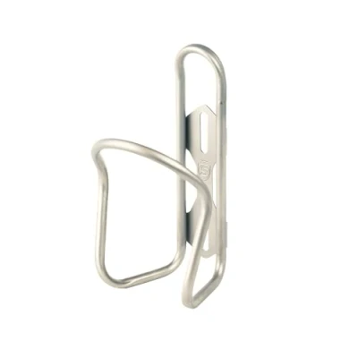 Image de SILCA Porte bidon Sicuro en Titane Cages pour vélo avec réglage Avant/arrière de 21 mm Plus léger Que l&#039;acier et résistant Le Carbone l&#039;alliage 30 g Fabriqué aux États Unis Brut